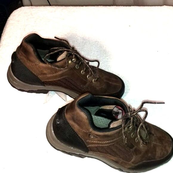 Ariat Hiking/Outdoor Men\'s Brown/ Black boots Sz 11 main image 6